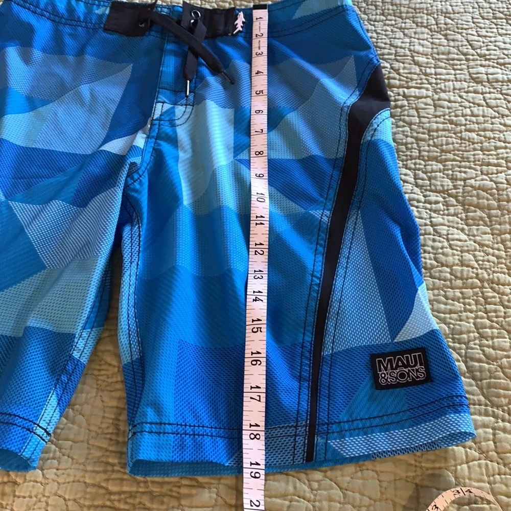 Kid’s Maui & Sons Blue Board Shorts Size 16